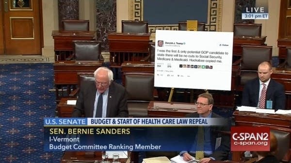 1,000 Words: The paper retweet