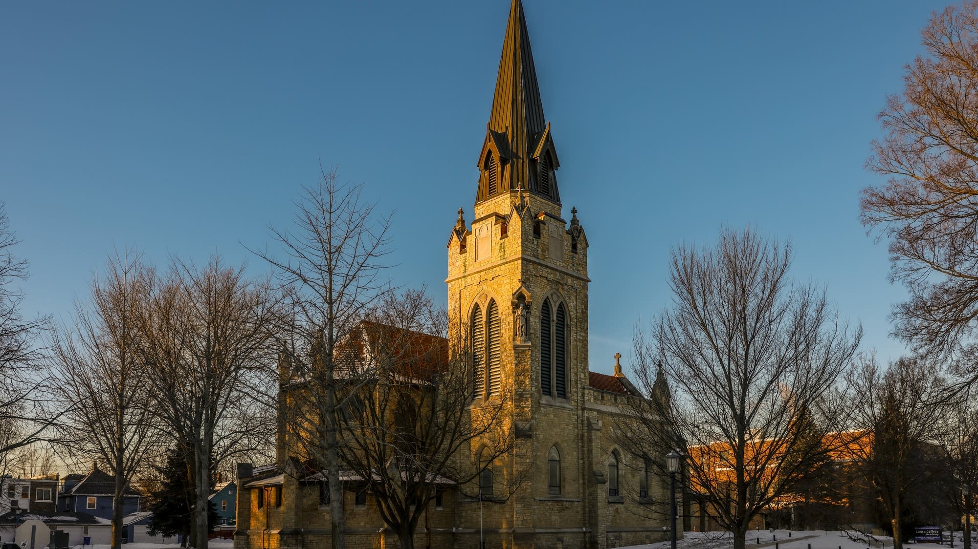 Christian leaders urge protecting worshippers’ rights