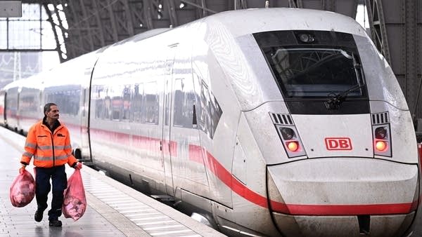 An ICE high speed train of German railway operator Deutsche Bahn.