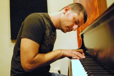 Composer Roy Zu-Arets