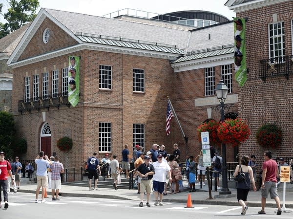 Without druggies, Baseball Hall of Fame loses credibility