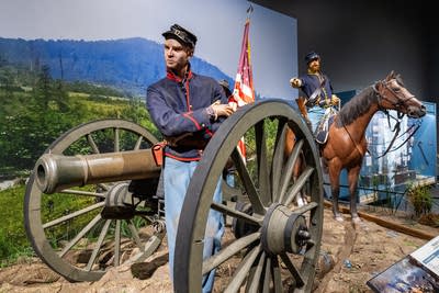 A diorama depicts the 2nd Minnesota Infantry’s actions