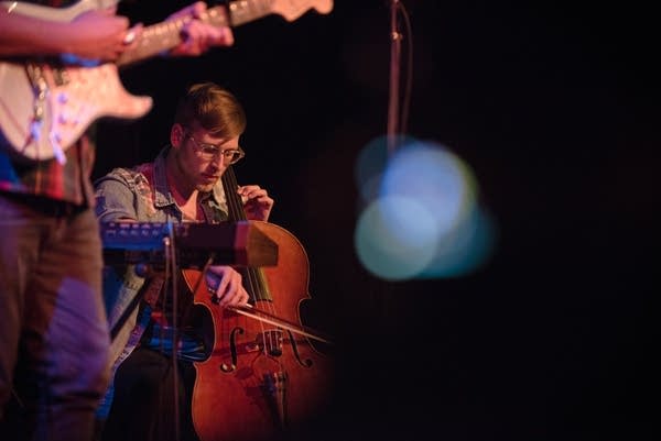 TheAwefulTruth_DSC7756