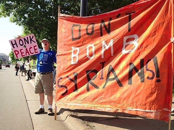 Don't bomb Syria protest in Minneapolis