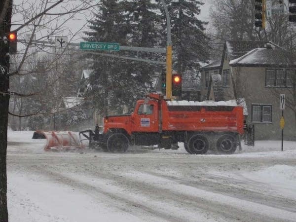 Minneapolis and St. Paul declare snow emergencies