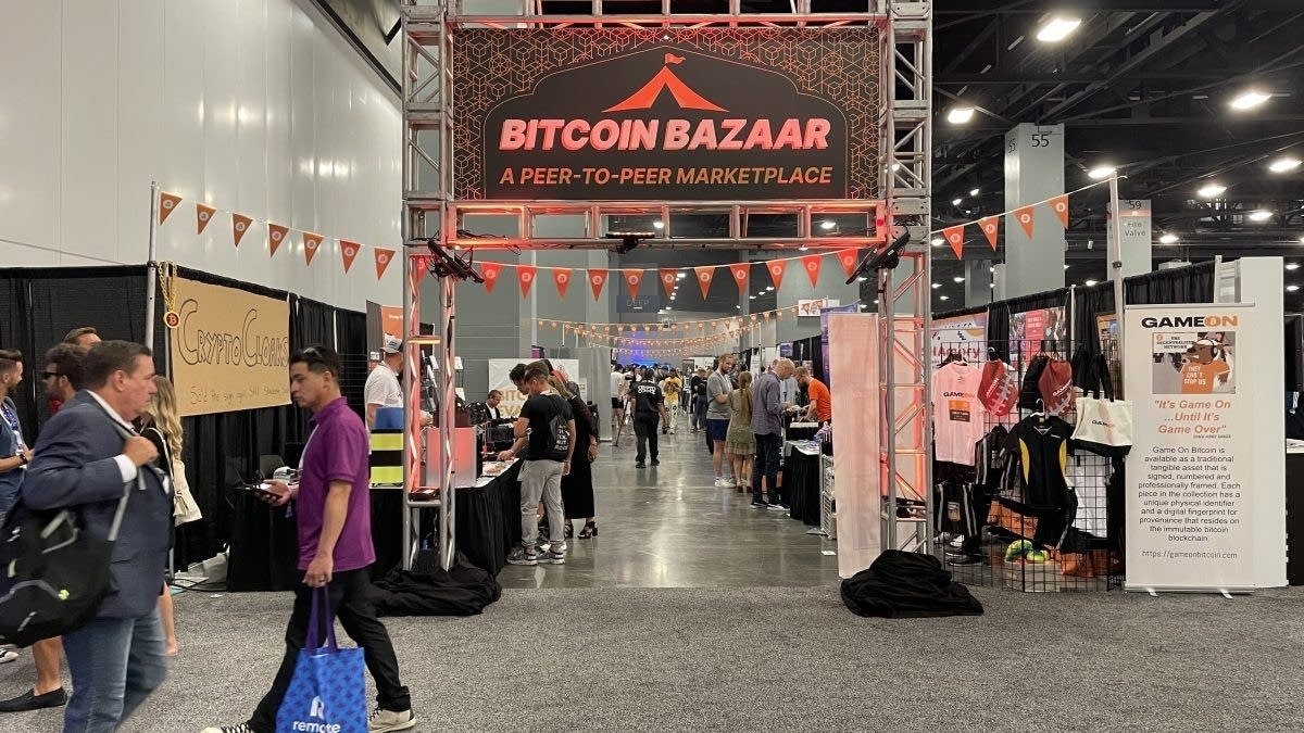 At bitcoin convention, few feel chill of crypto winter - Marketplace