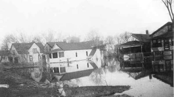 The 'Ellis Island' of St. Paul was razed in the 1960s, but West Side residents haven't forgotten - Vimarsana News