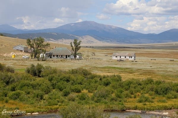 Book briefs: Intrigue on the Pulitzer Prize committee