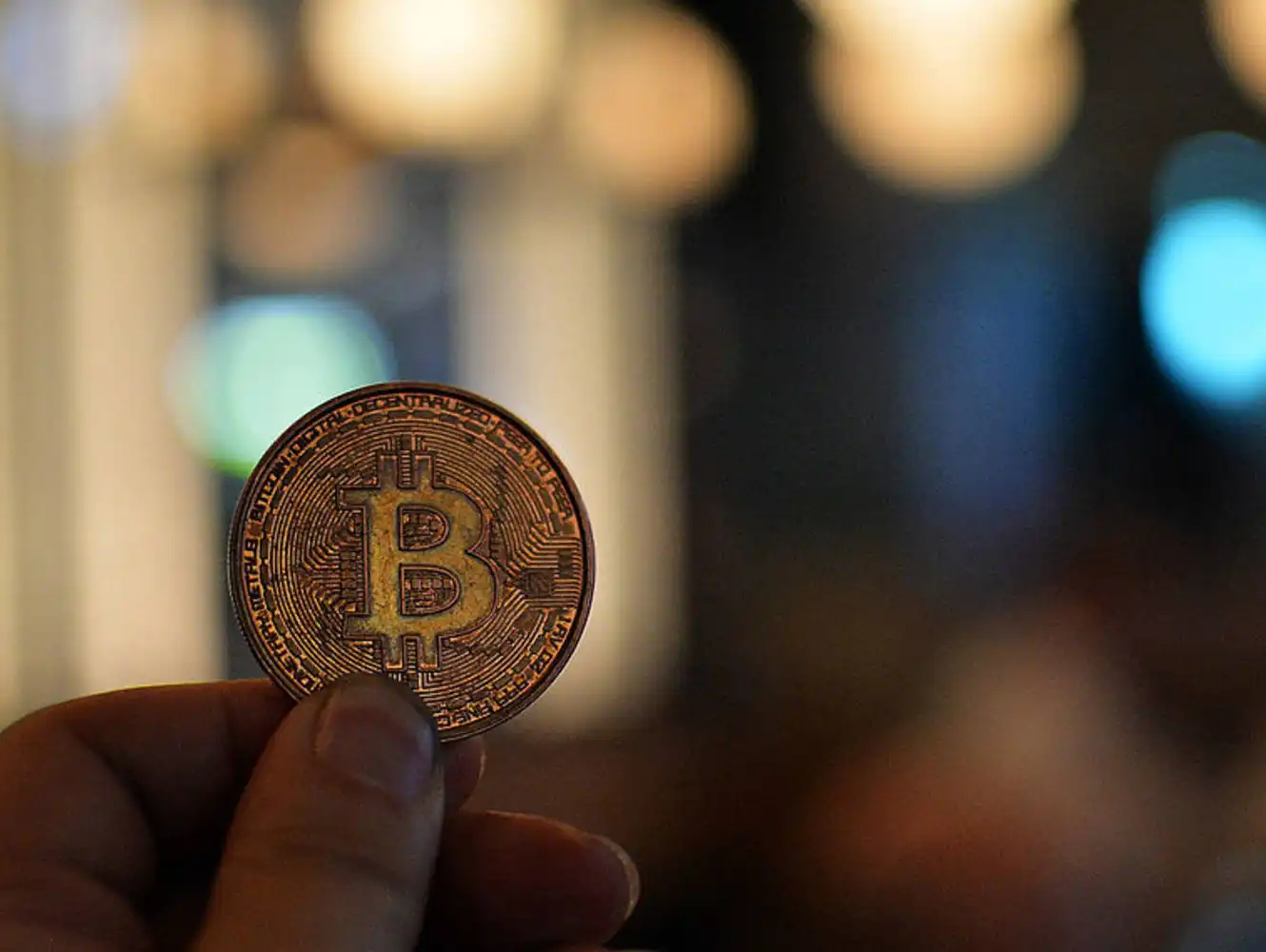 Why are countries so afraid of bitcoin?