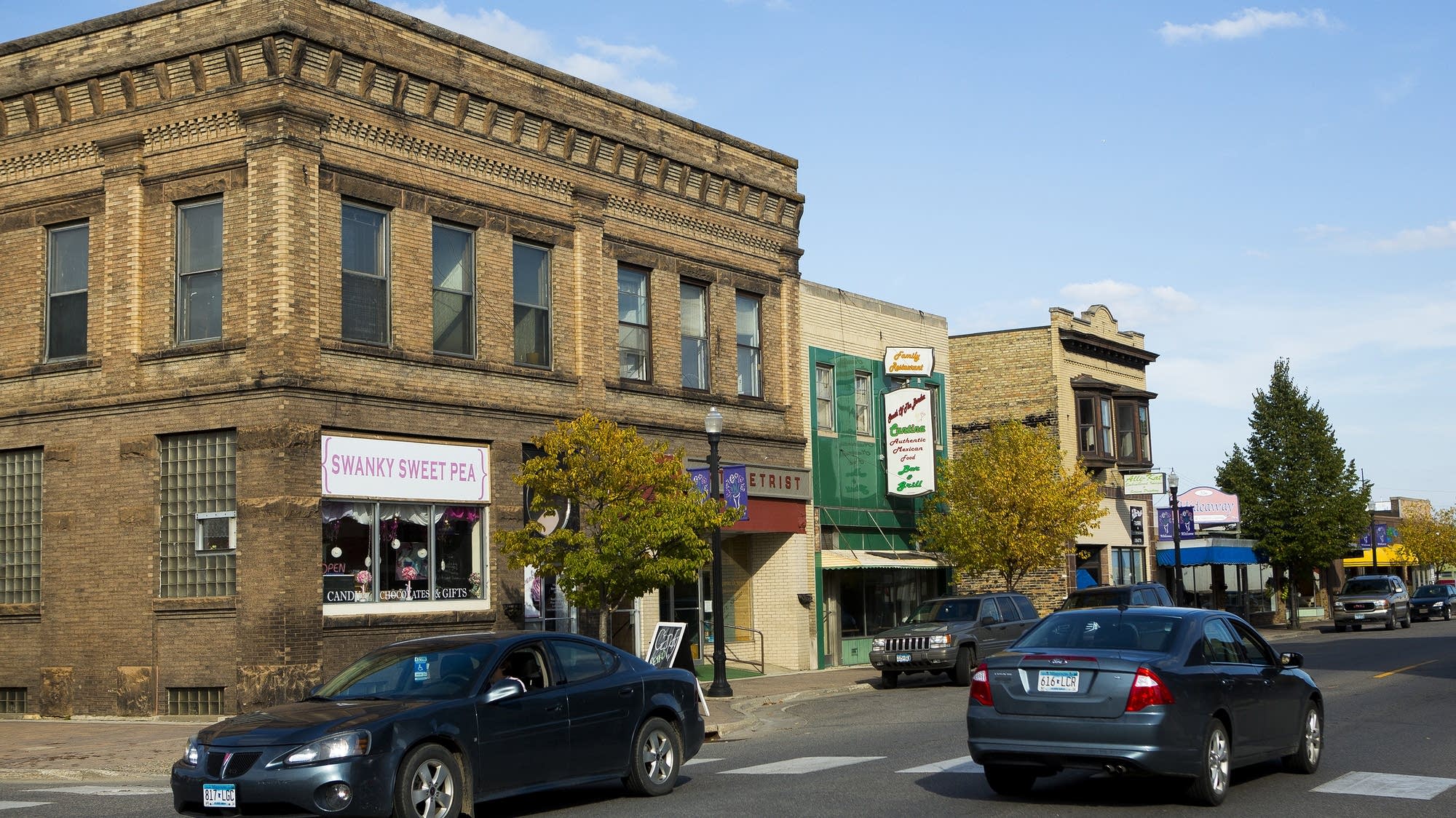 Businesswoman returned to International Falls for family support and