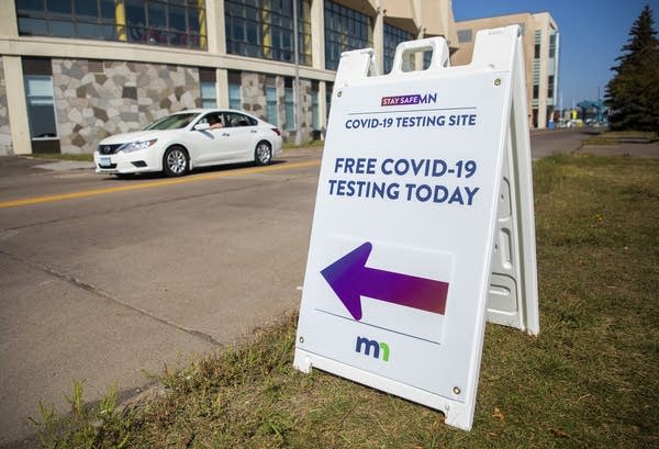 A sign reads "Free COVID-19 testing today"