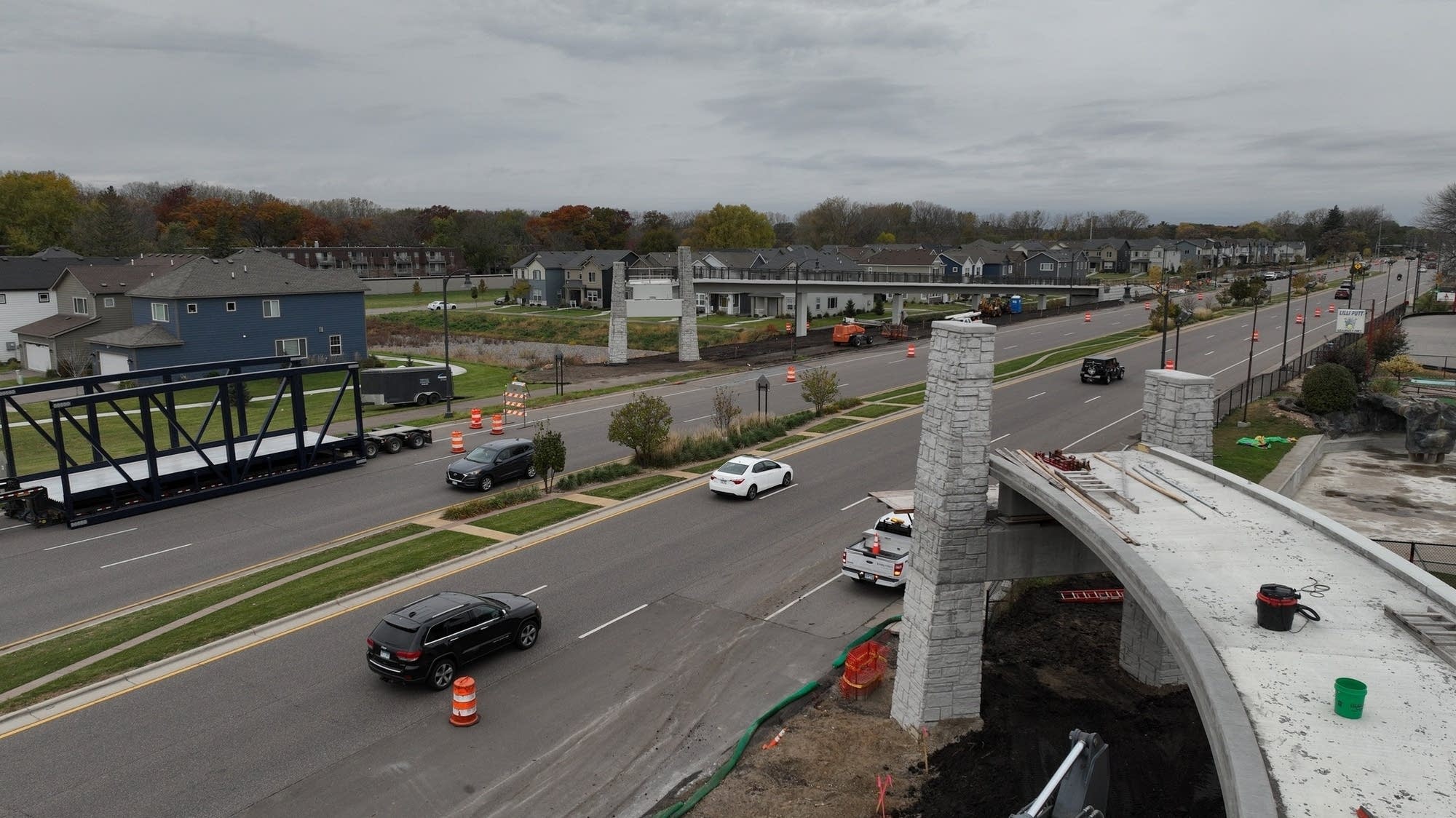 Coon Rapids bridge collision delays new pedestrian span | MPR News