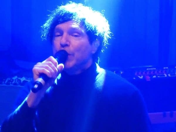 Russell Mael of FFS (Franz Ferdinand & Sparks) @ Albert Hall, Manchester 25/8/2015