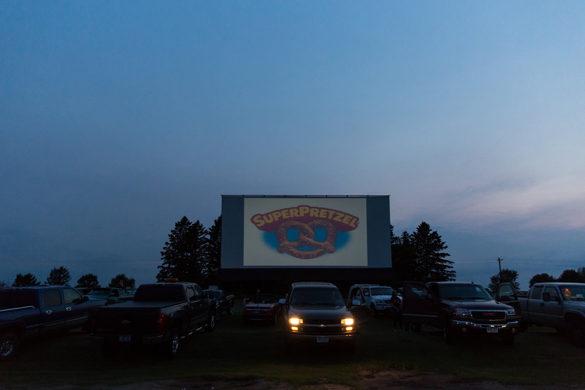 A pre-show advertisement for the snack bar's soft pretzels.