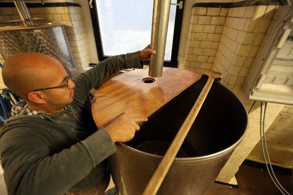 Eating and Drinking with The Growler's Joe Alton: New Minnesota Breweries