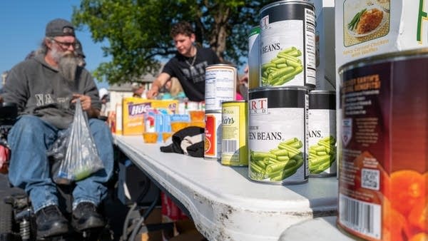 People line up at a West Virginia food pantry.