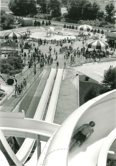 Black and white photo of Valleyfair waterpark