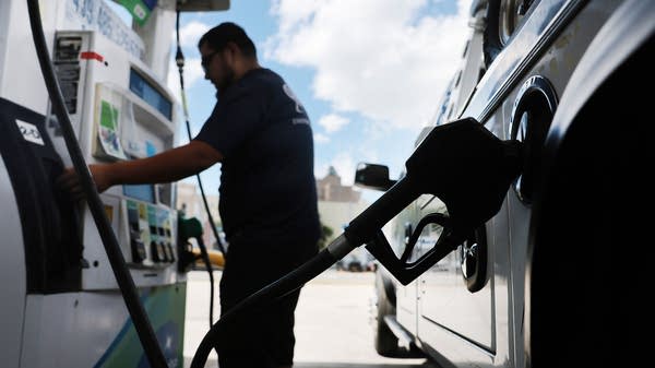 Oil markets scramble after new strikes in the Middle East
