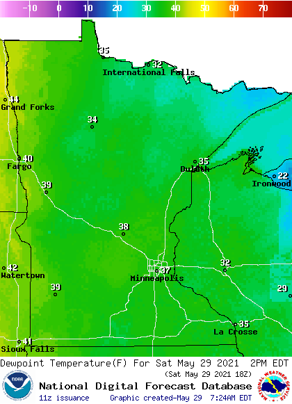 A Cool Saturday Bright In The East Shower Chances In Western Minn 