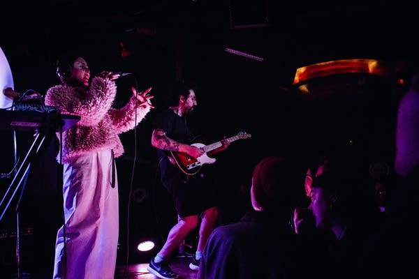 190302_empress-of_009