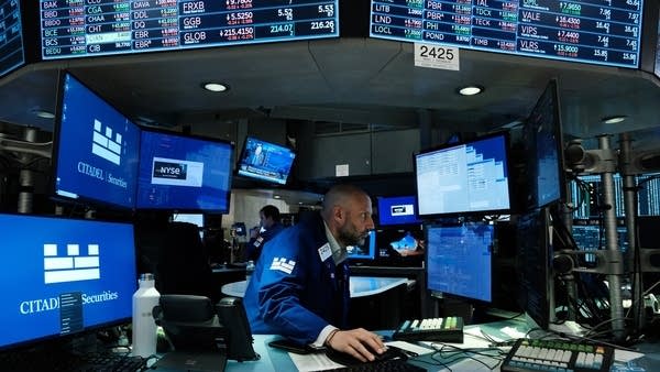 As the Federal Reserve prepares to raise interest rates again, businesses' borrowing habits are set to change. 
