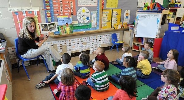 Preschool for all: White House allies offer plan