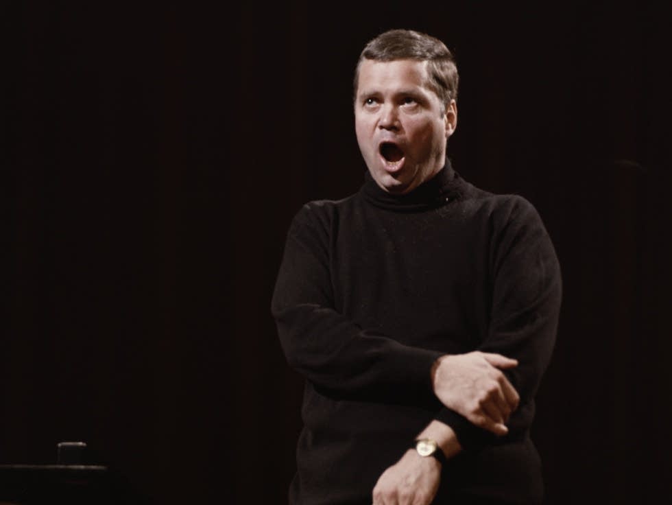 A portrait of Dietrich Fischer-Dieskau