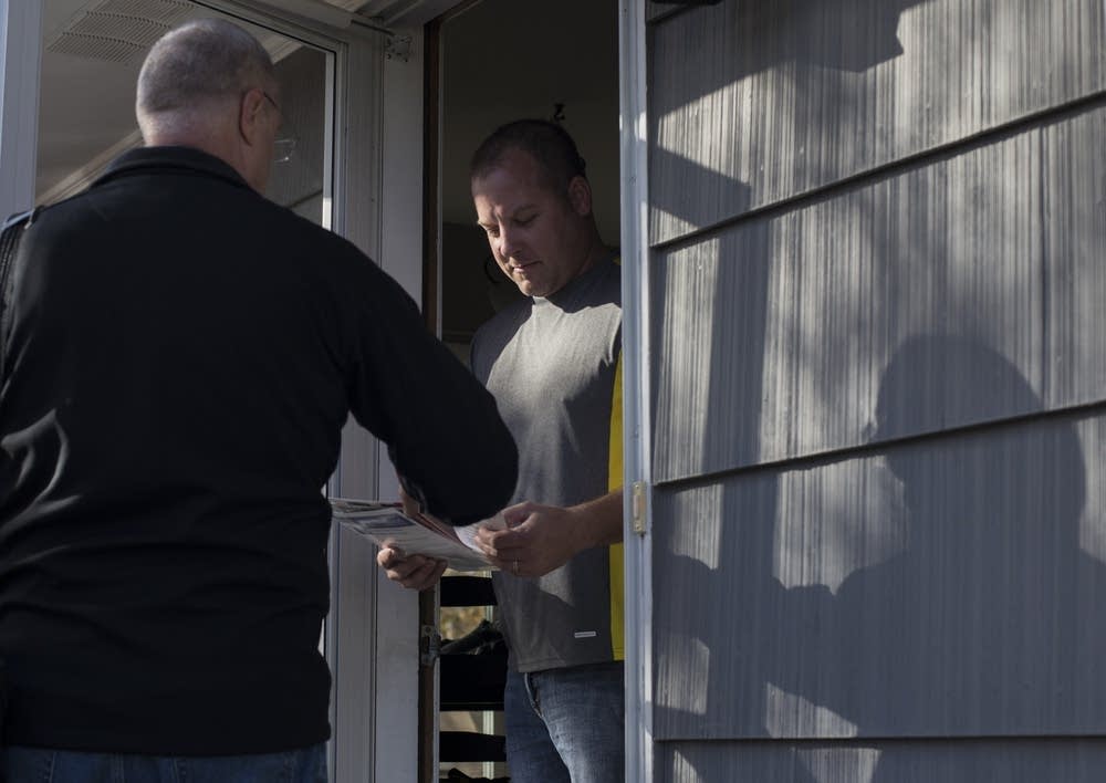 Brooklyn Center mayor Tim Willson door knocks.