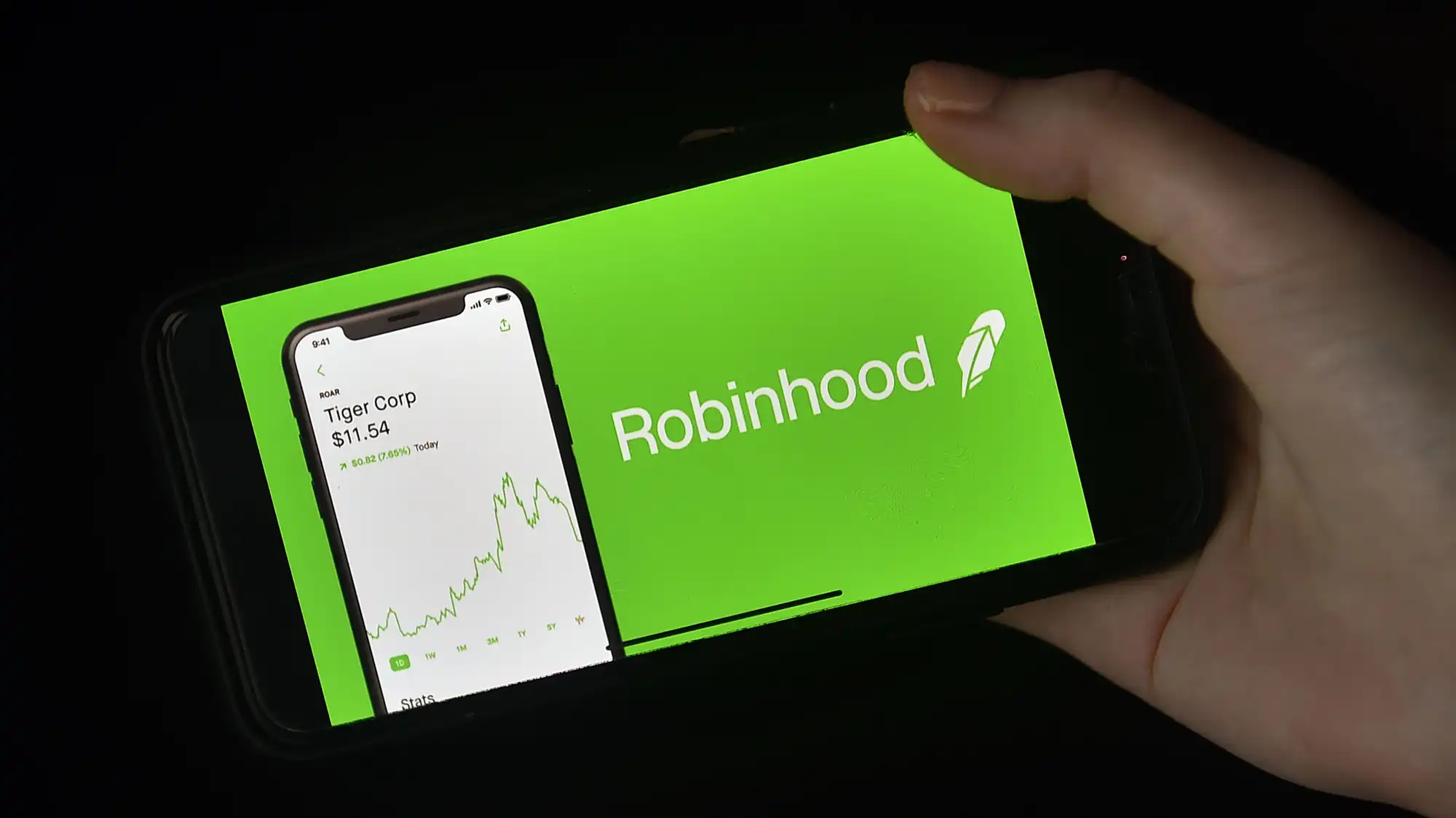 Troubled trading app Robinhood hopes to lure back users — with retirement  accounts