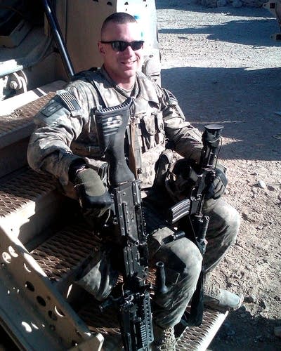 48919c-20110304-cpl-andrew-