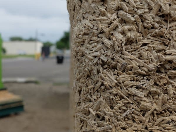 a wall made of plant fibers