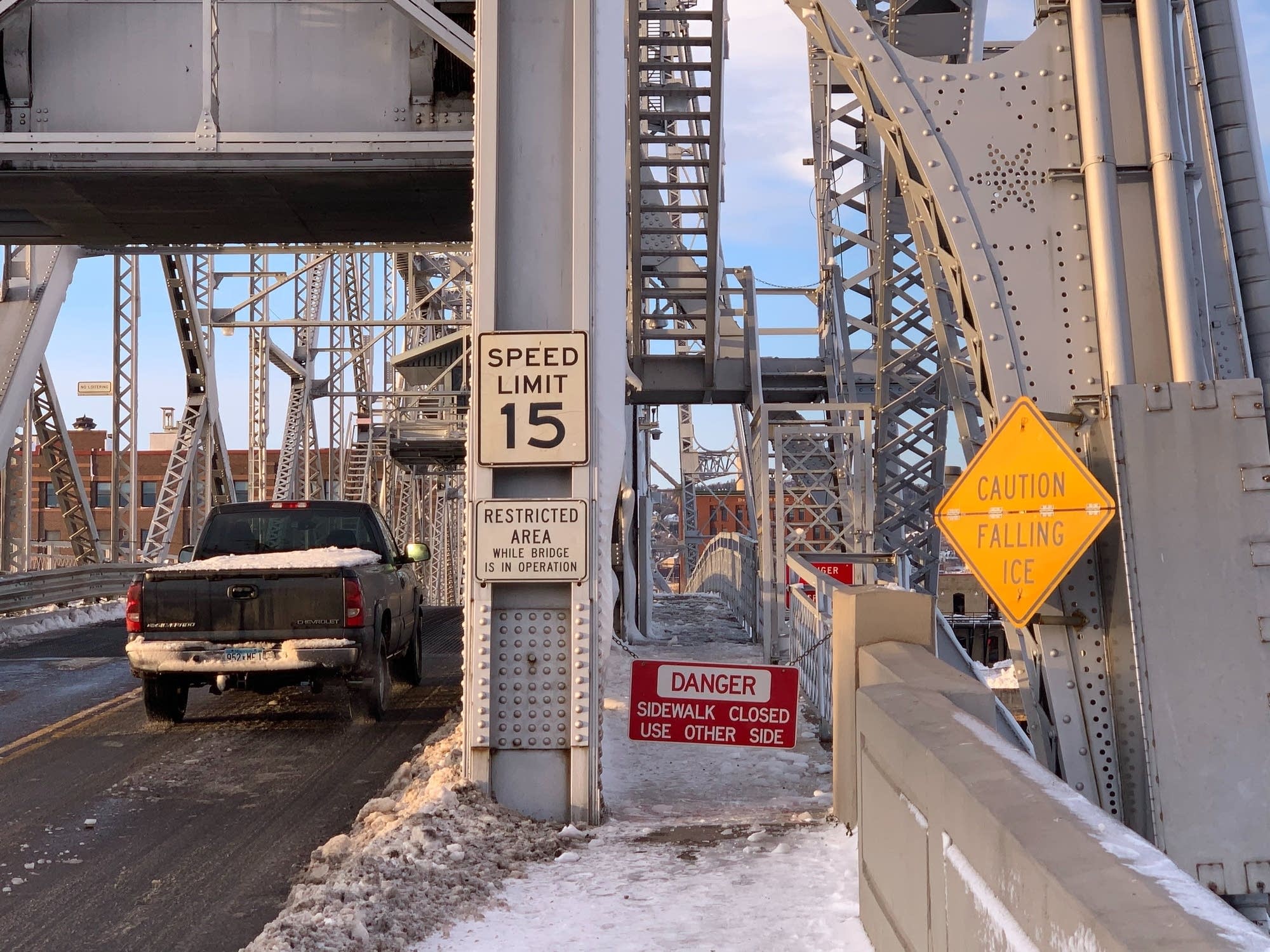 Freed from icy grip, Duluth's Aerial Lift Bridge back on the upswing