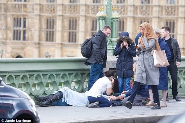 1,000 Words: The woman on Westminster Bridge