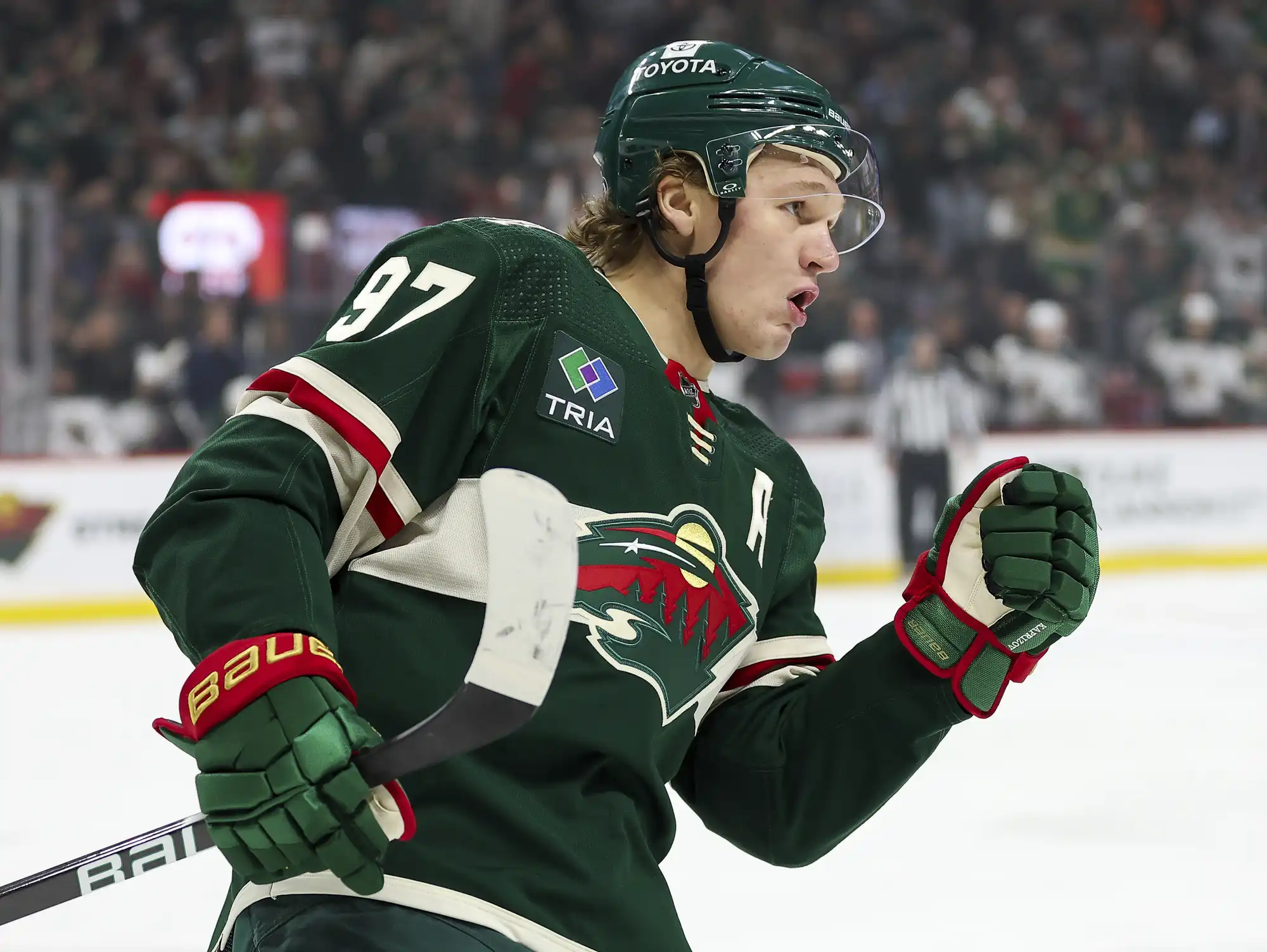 Kirill Kaprizov scores twice, adds assist as Wild beat Coyotes 4-1