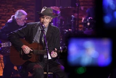 James Taylor performs on 'Late Night with Seth Meyers'