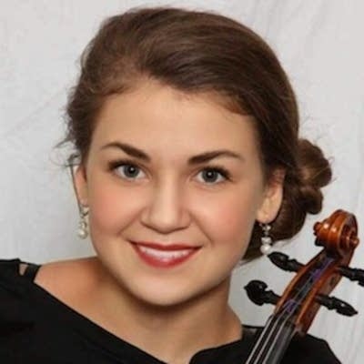 Ava Figliuzzi