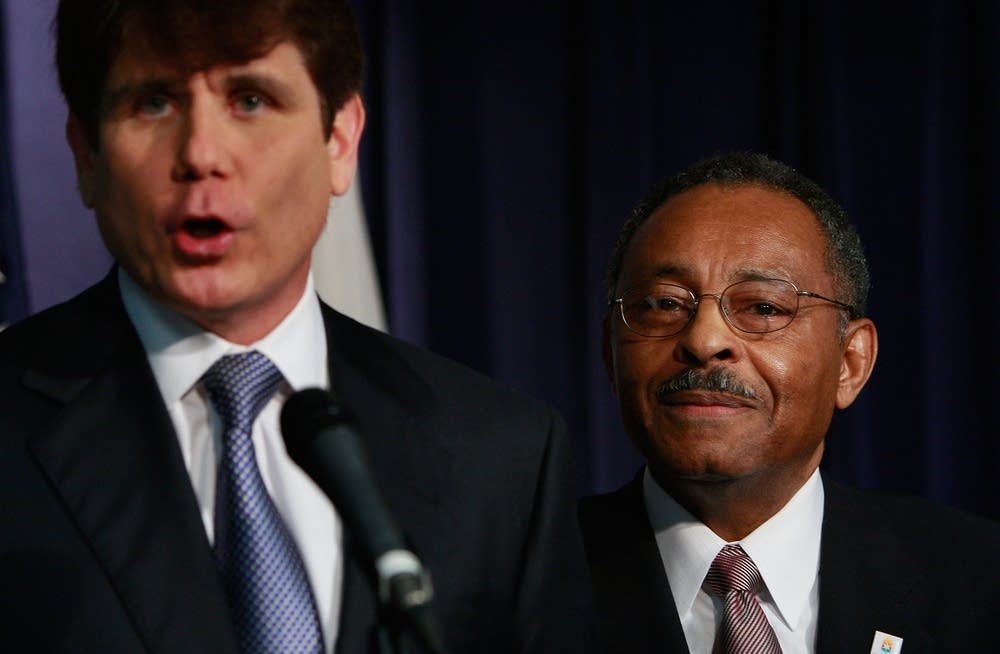 Blagojevich names Obama replacement