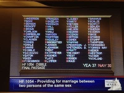 State Senate passes same-sex marriage bill, Dayton ready to sign