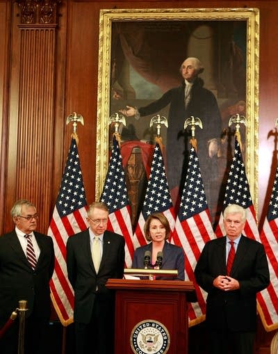 Congress, White House hammer out deal