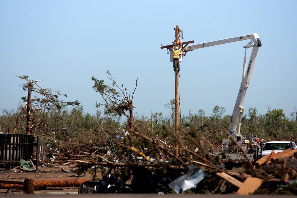 Devestating tornado hits Wadena