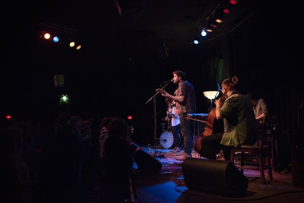 TheAwefulTruth_DSC7733