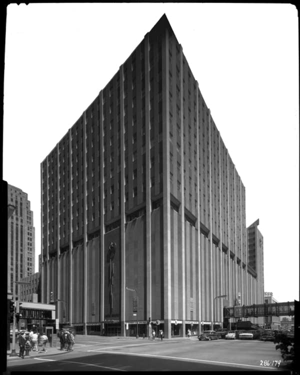 Cargill once occupied the Northstar Center, 1963