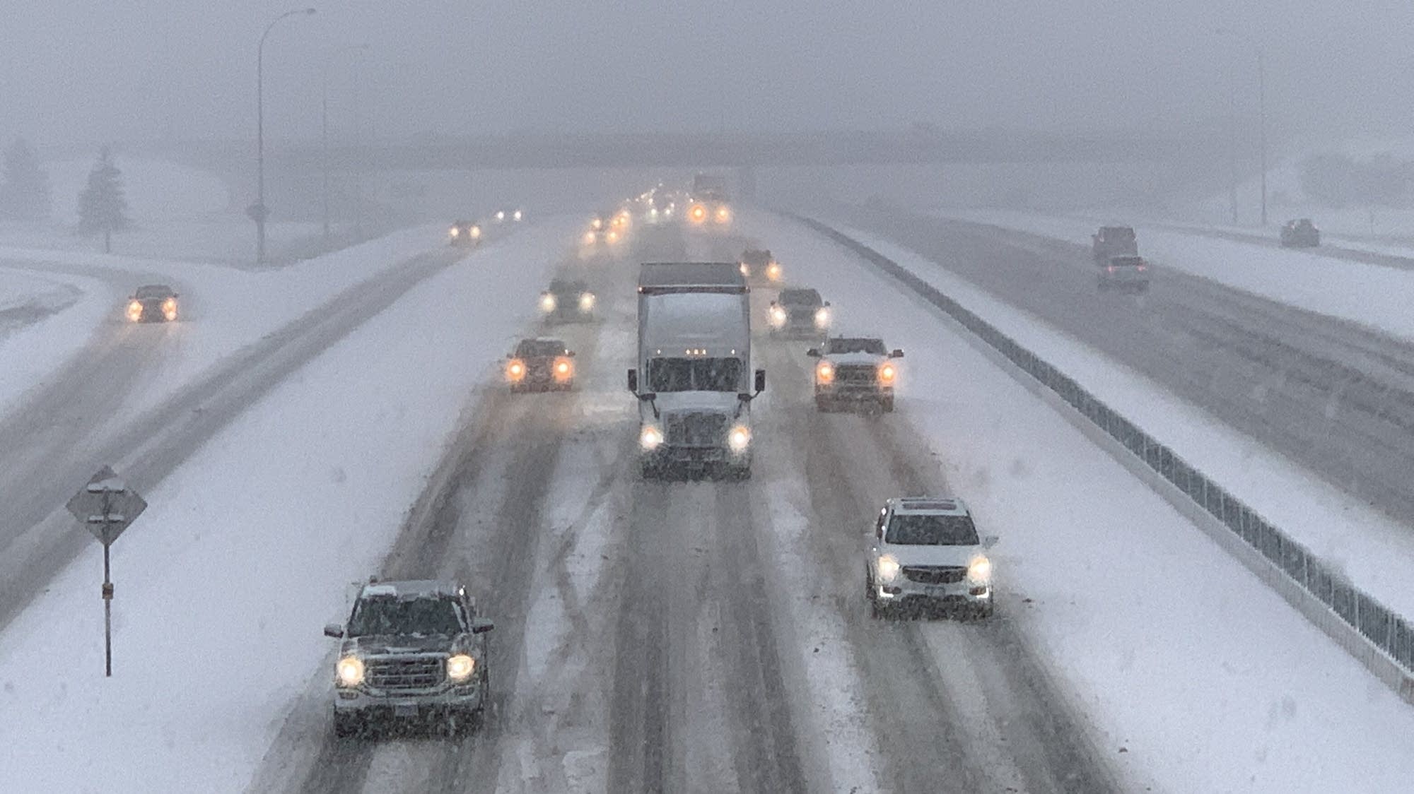Storm will slow Friday commutes; snow totals highest in western ...