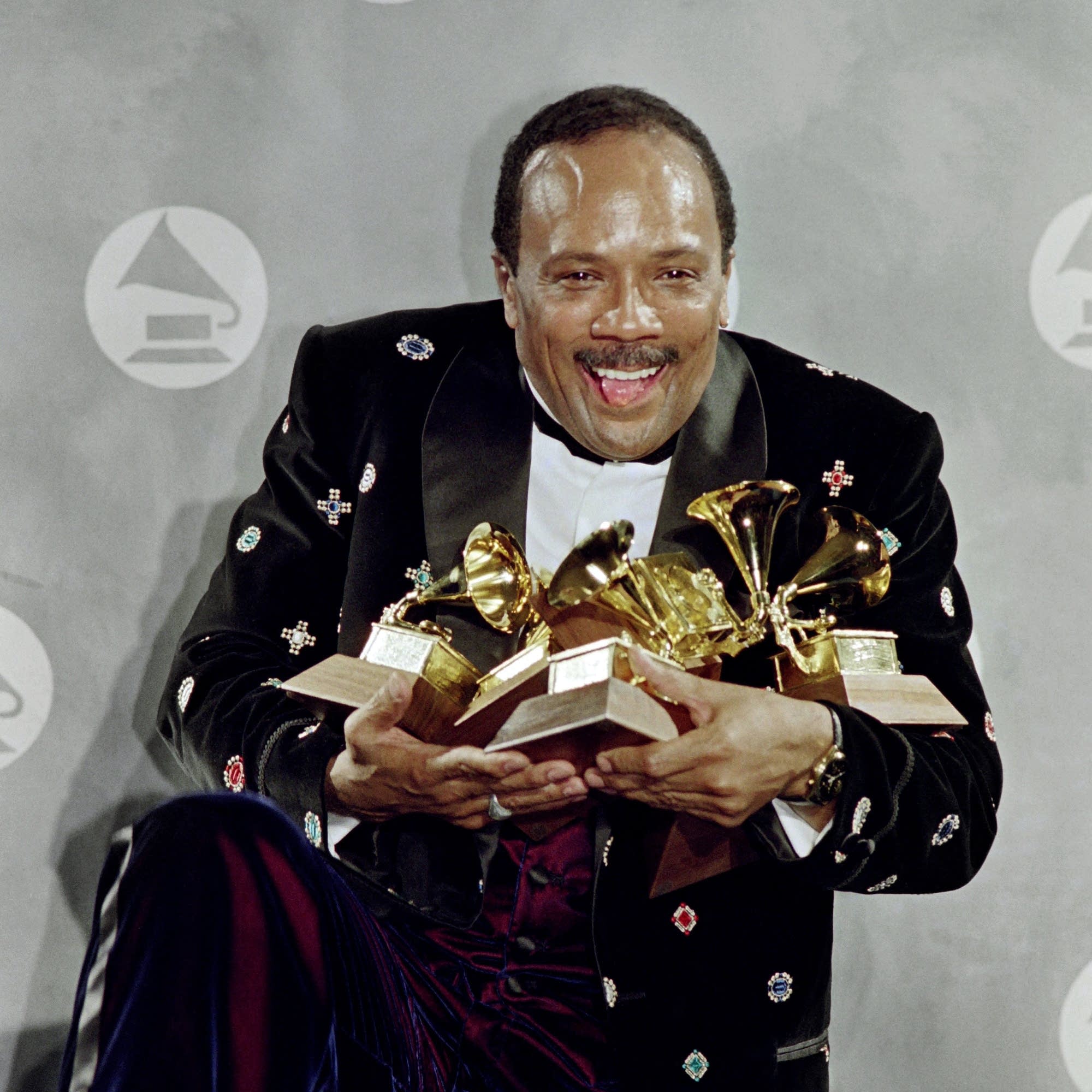 49 Celebs Who Look Uncannily Like Their Parents, image size:2000x2000