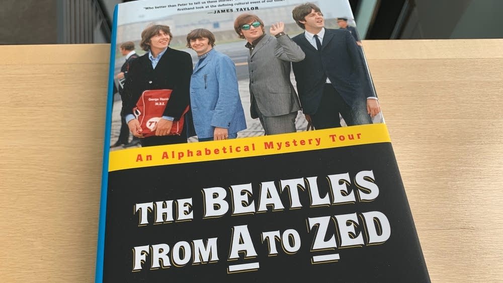 THE BEATLES Story ROCKUPS ポップアップブック 840p2_26_.jpg