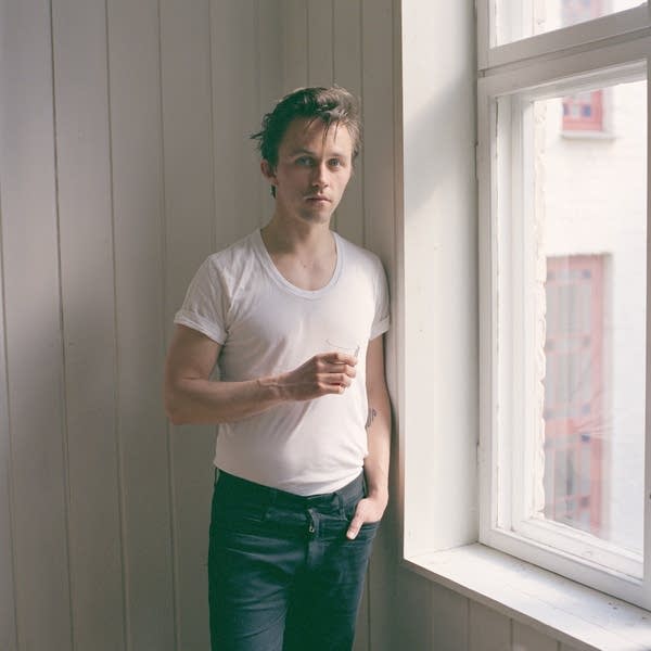 sondre lerche please publicity photo