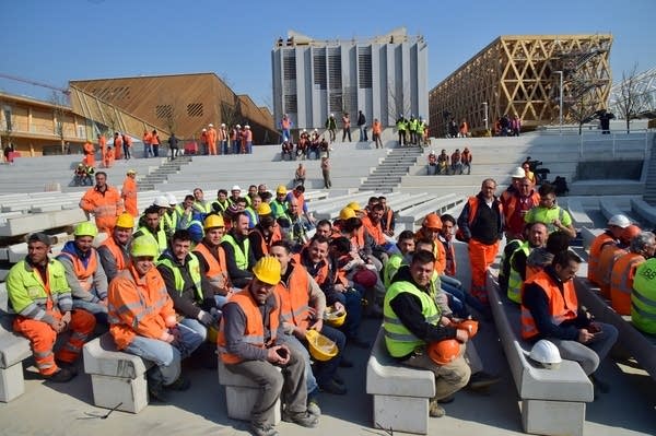 ITALY-GOVERNMENT-RENZI-EXPO2015