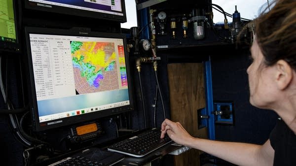 AI weather modeling is outperforming modern forecasting methods.