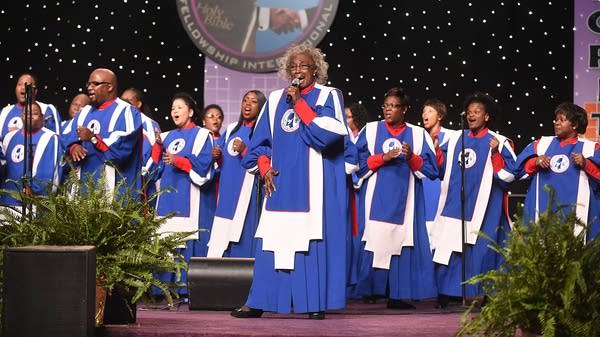 Remembering Mississippi Mass Choir's singer, Mama Mosie Burks, who died at 92