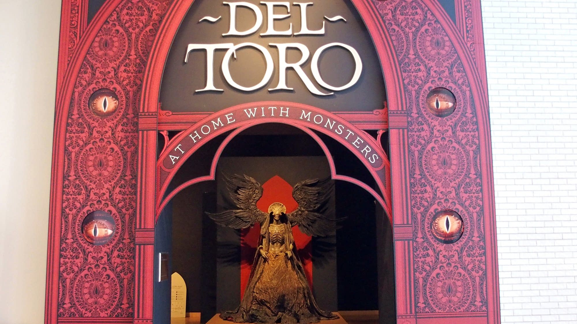Guillermo del Toro　At  with Monsters Guillermo del Toro: At Home with Monsters | Book by